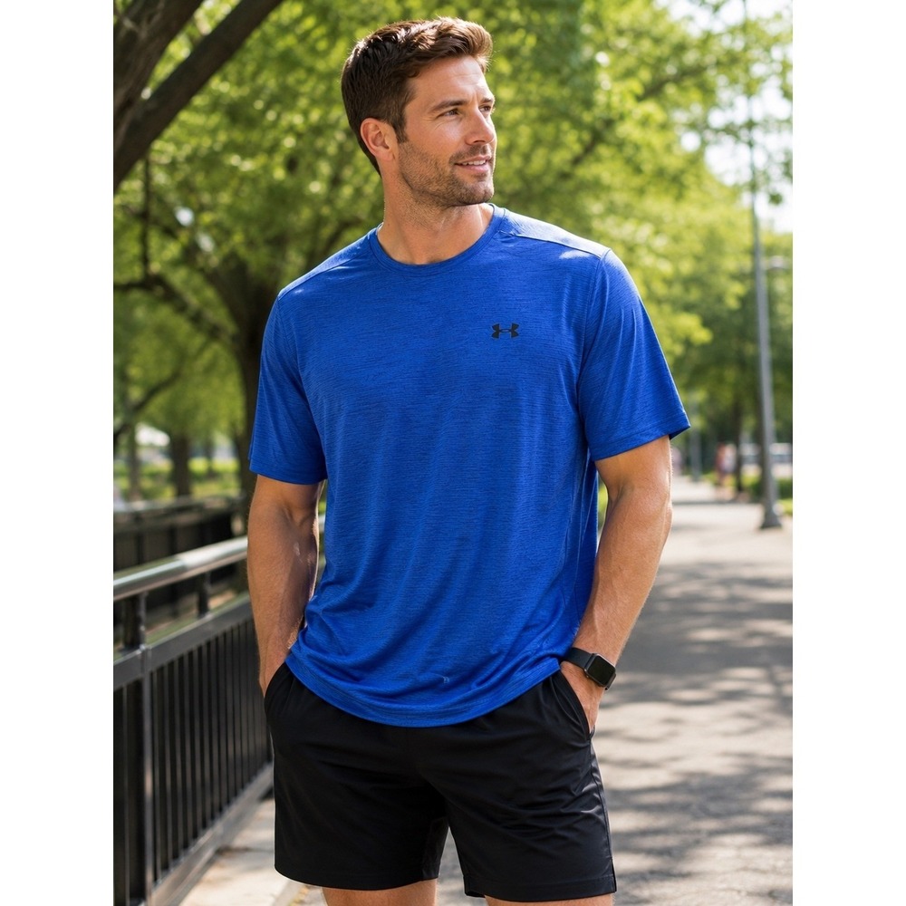 Under Armour UA Tech Mens XL Blue Athletic Performance Running Workout Shirt
